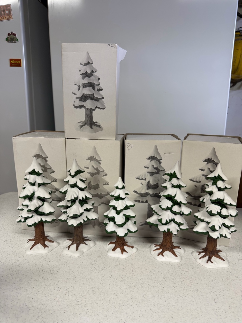 Dept 56 Heritage Village Porcelain Pine Large Tree Snow Accessory lot of 5